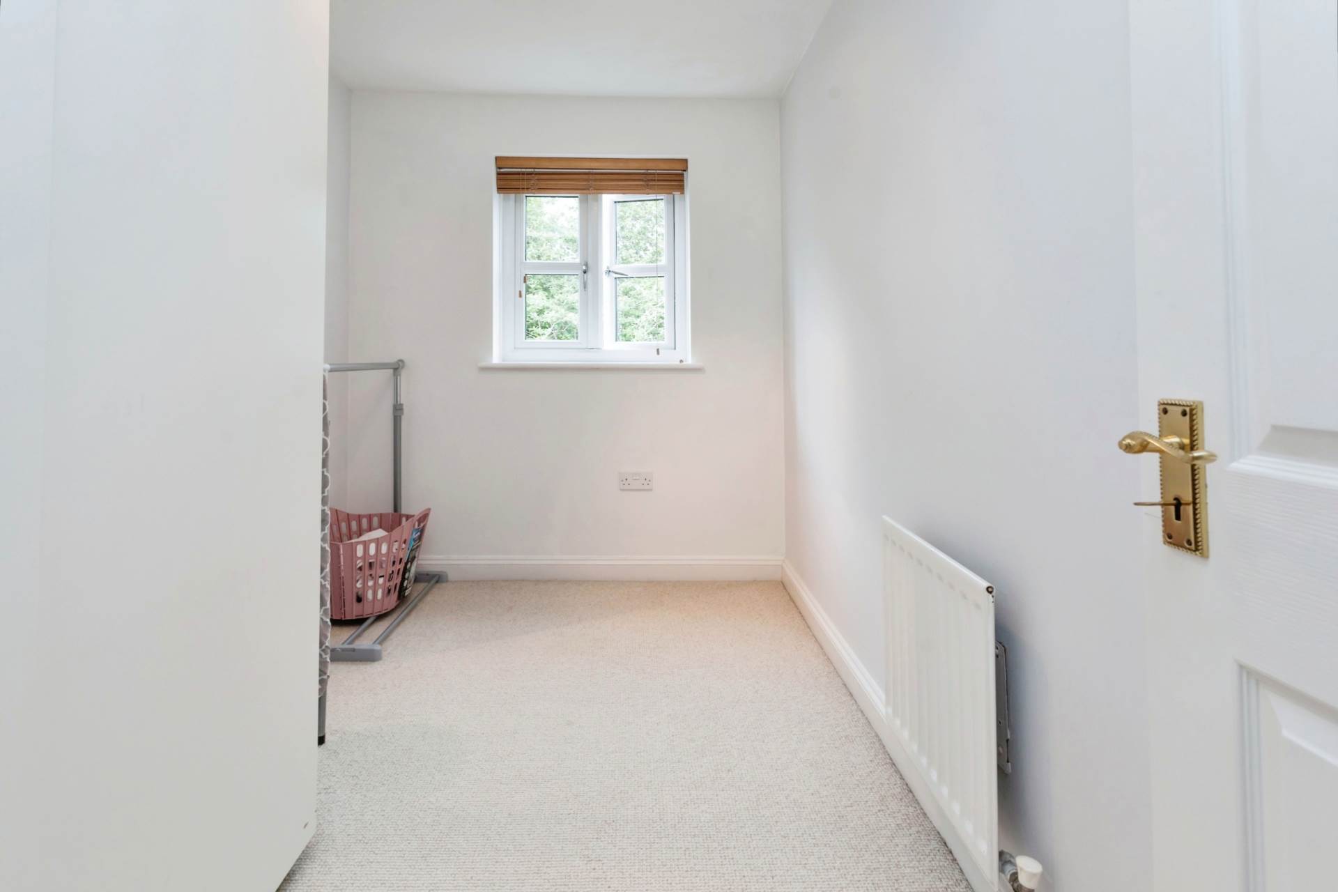 Additional Property Image 3 bedroom Town House to rent in Banbury 10