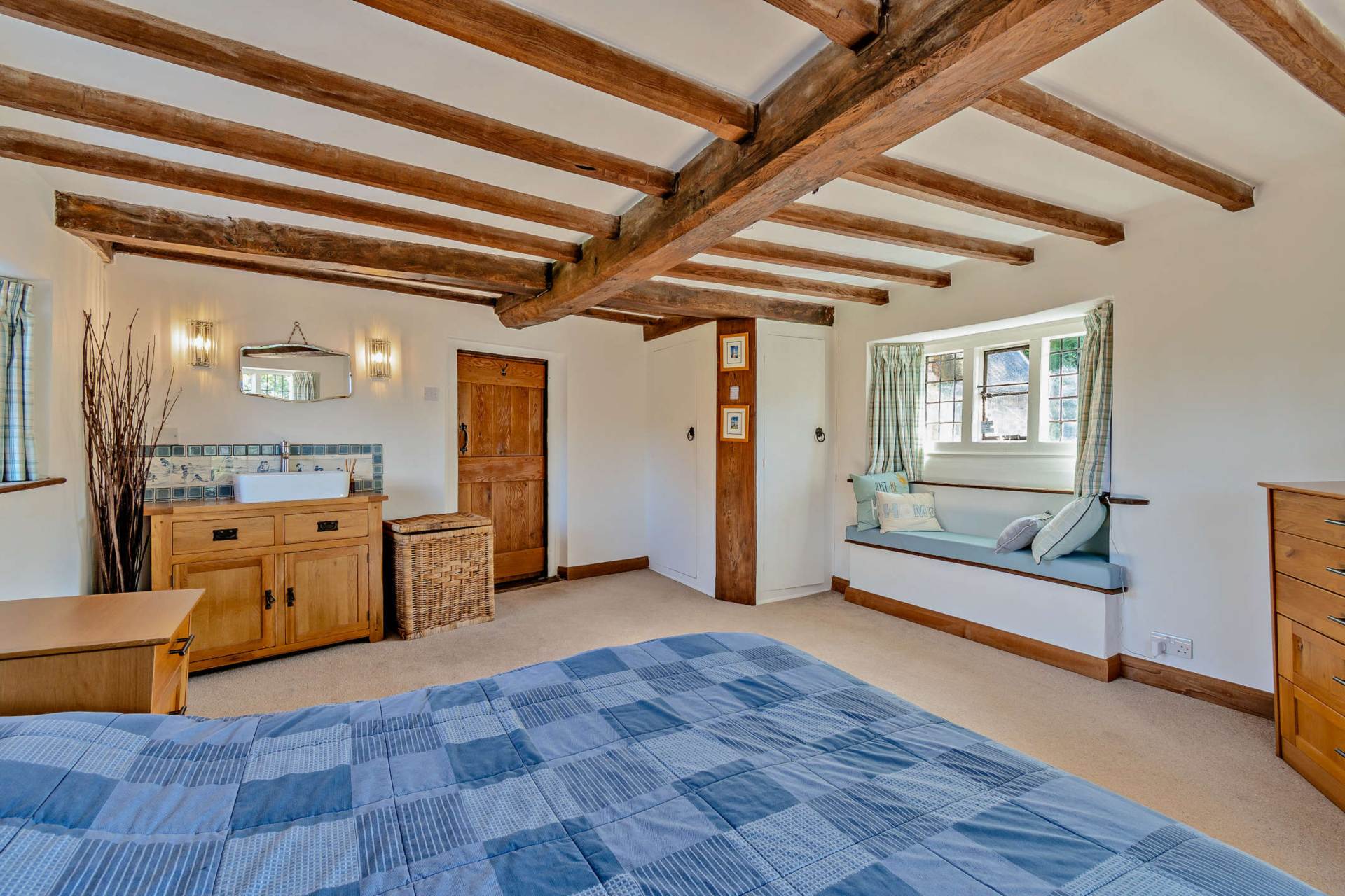 Additional Property Image 4 bedroom Detached for sale in Banbury 25