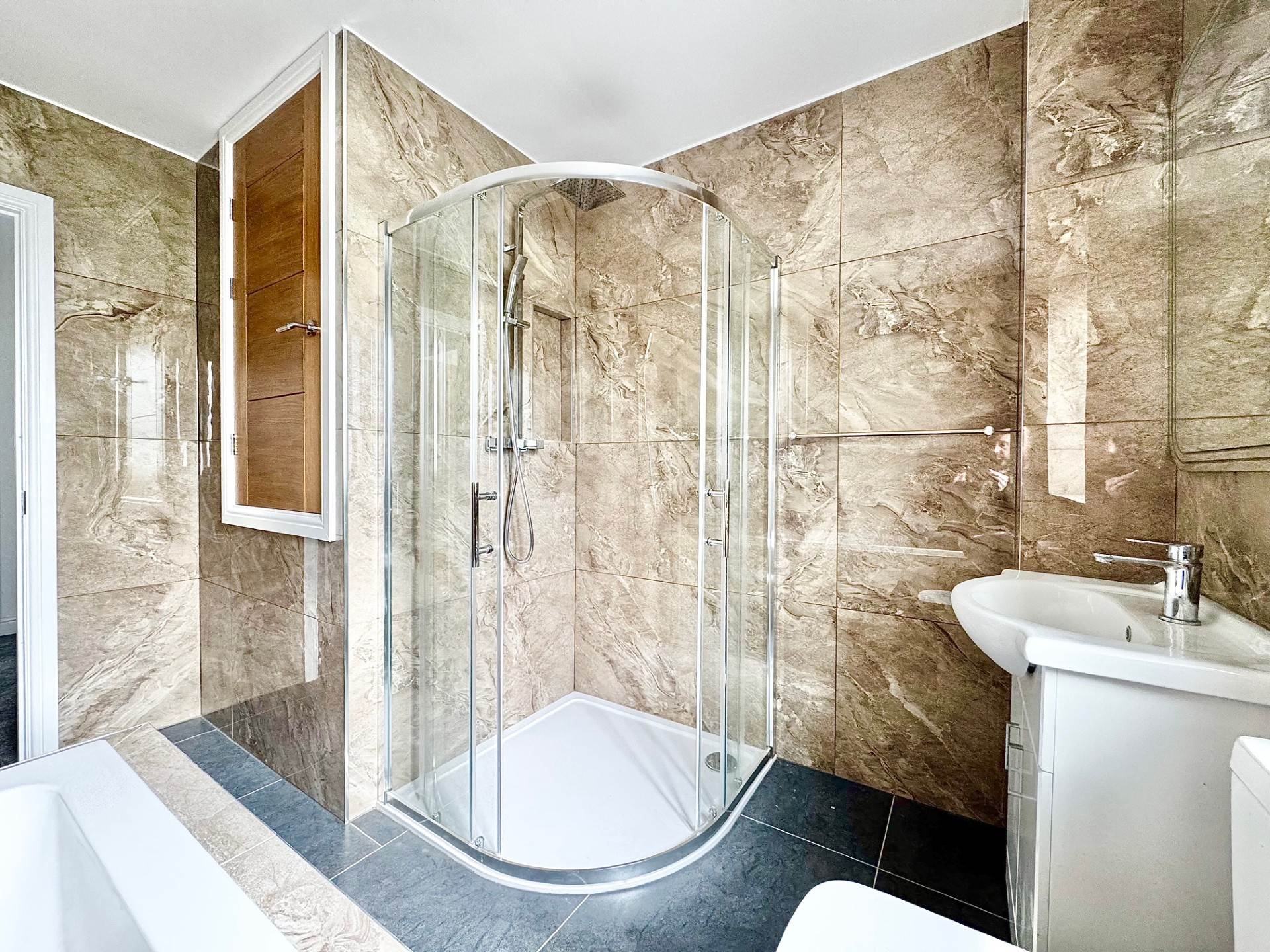 Additional Property Image 3 bedroom Semi Detached to rent in Banbury 10