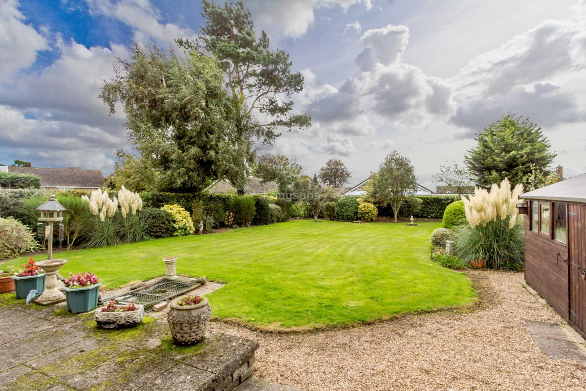 Additional Property Image 2 bedroom Detached Bungalow to rent in Swaffham 2