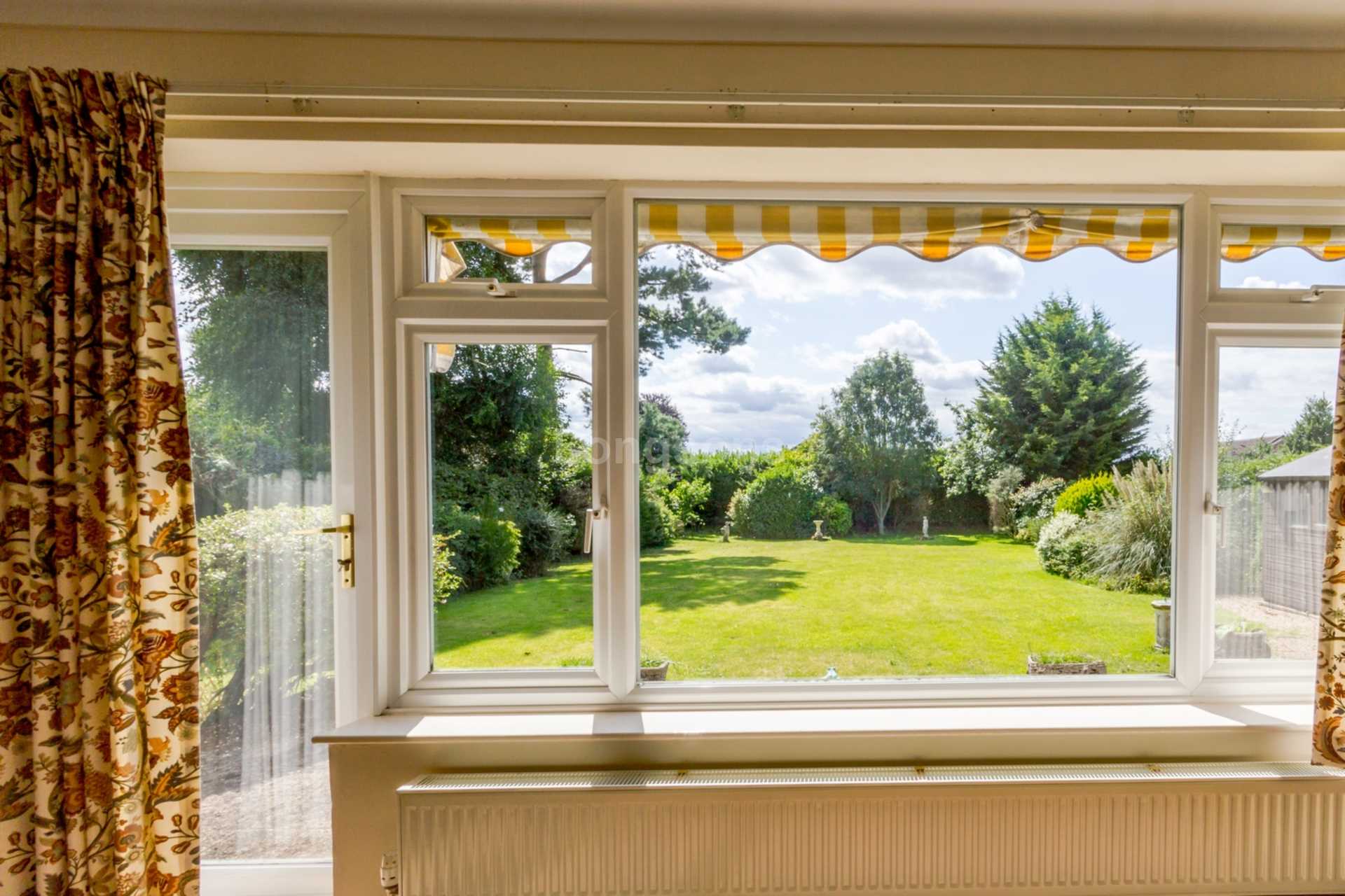 Additional Property Image 2 bedroom Detached Bungalow to rent in Swaffham 5