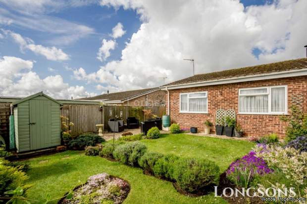 Additional Property Image 2 bedroom Semi Detached Bungalow for sale in Kings Lynn 12