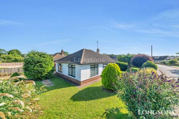 3 bedroom Detached Bungalow for sale in Kings Lynn