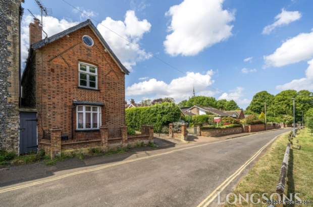 3 bedroom Cottage for sale in Swaffham