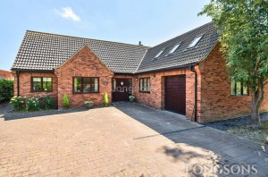 4 bedroom Chalet for sale in Kings Lynn