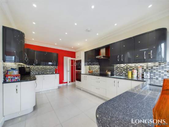 Additional Property Image 4 bedroom Detached for sale in Swaffham 6