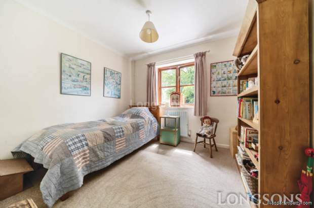 Additional Property Image 4 bedroom Detached Bungalow for sale in Swaffham 10
