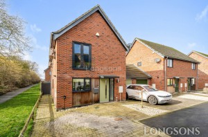 3 bedroom Link Detached House for sale in Swaffham