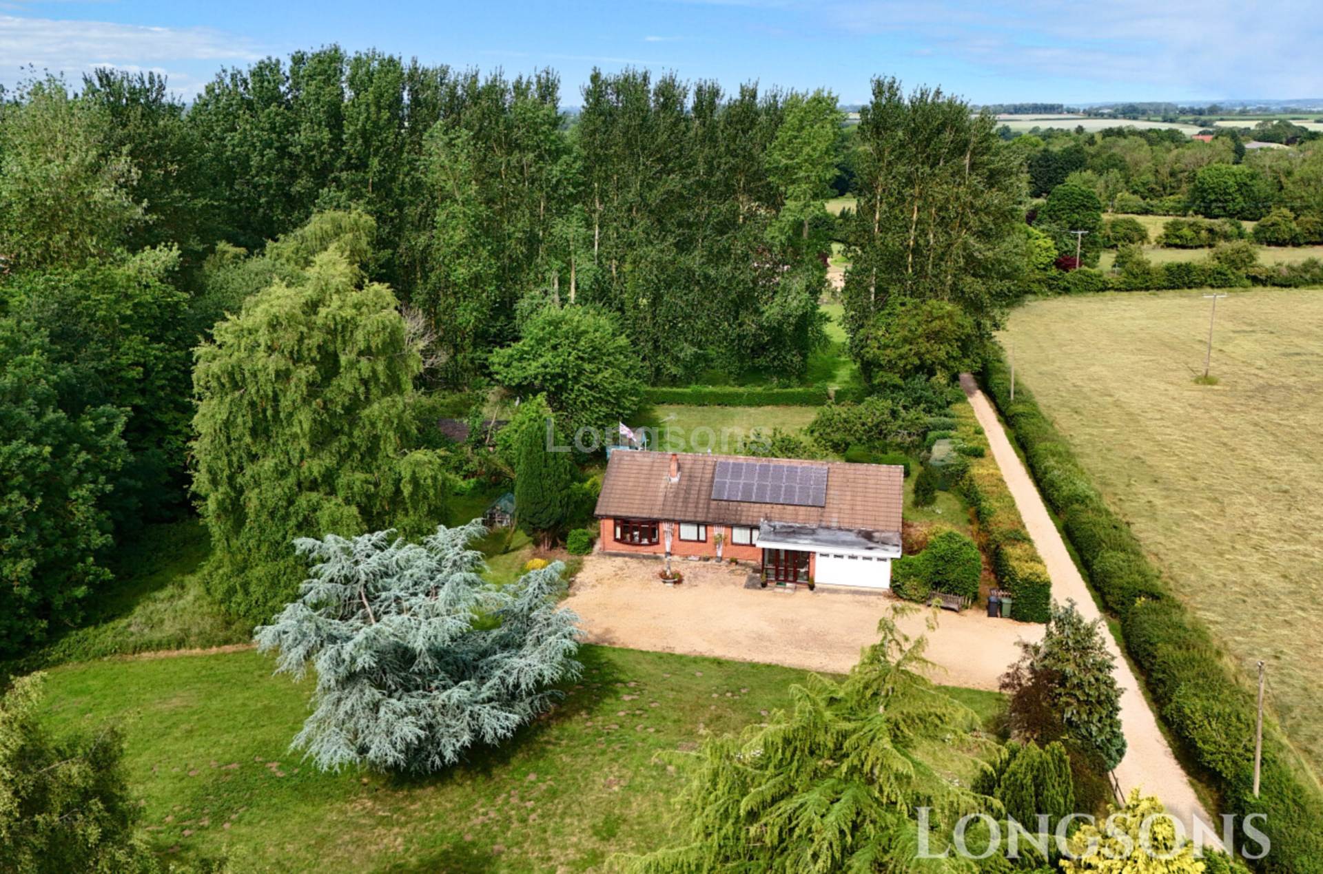 Additional Property Image 4 bedroom Detached Bungalow for sale in Kings Lynn 6