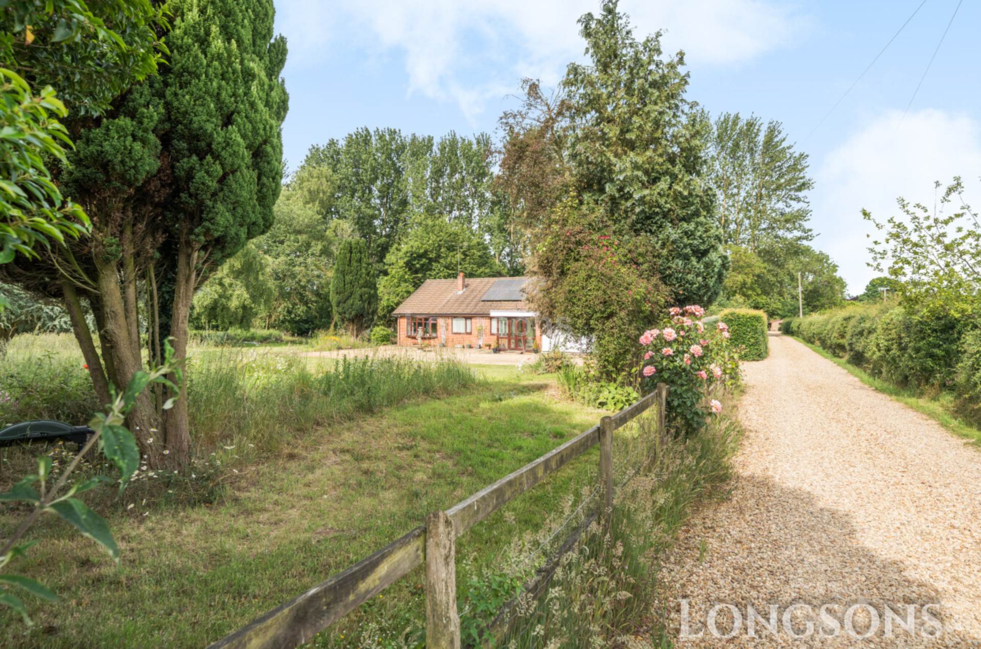 Additional Property Image 4 bedroom Detached Bungalow for sale in Kings Lynn 9