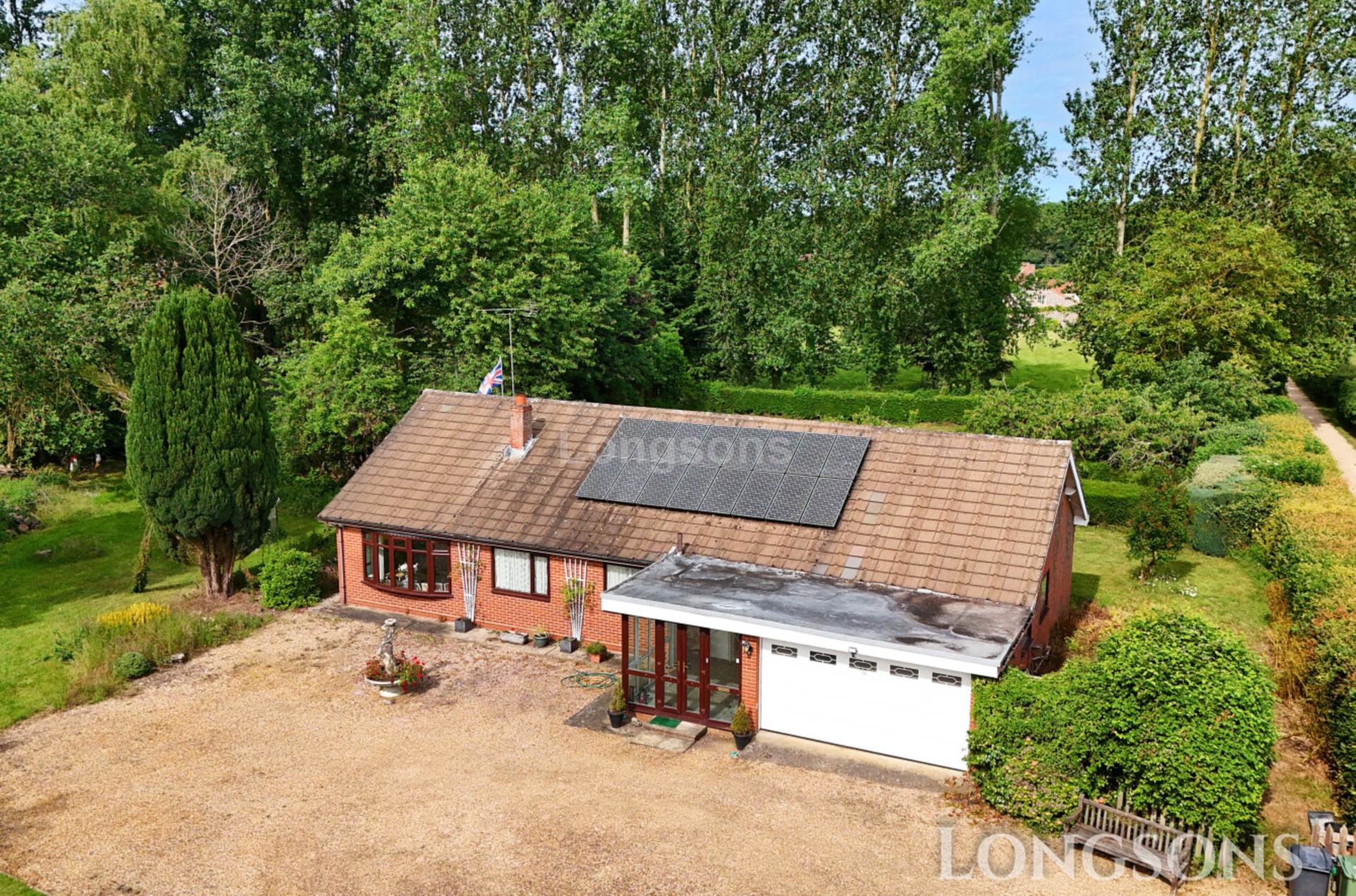 Additional Property Image 4 bedroom Detached Bungalow for sale in Kings Lynn 24