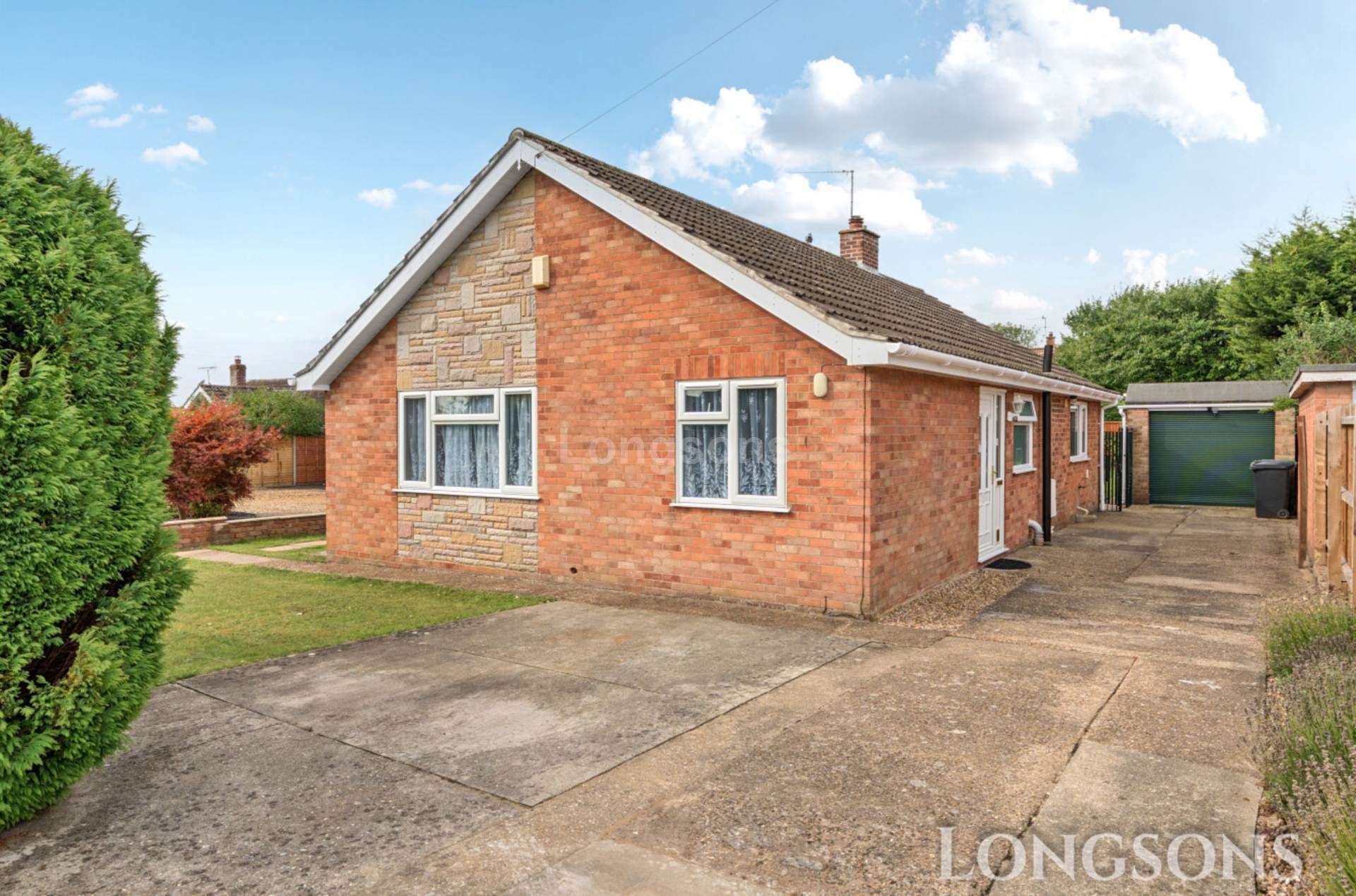 3 bedroom Detached Bungalow for sale in Swaffham
