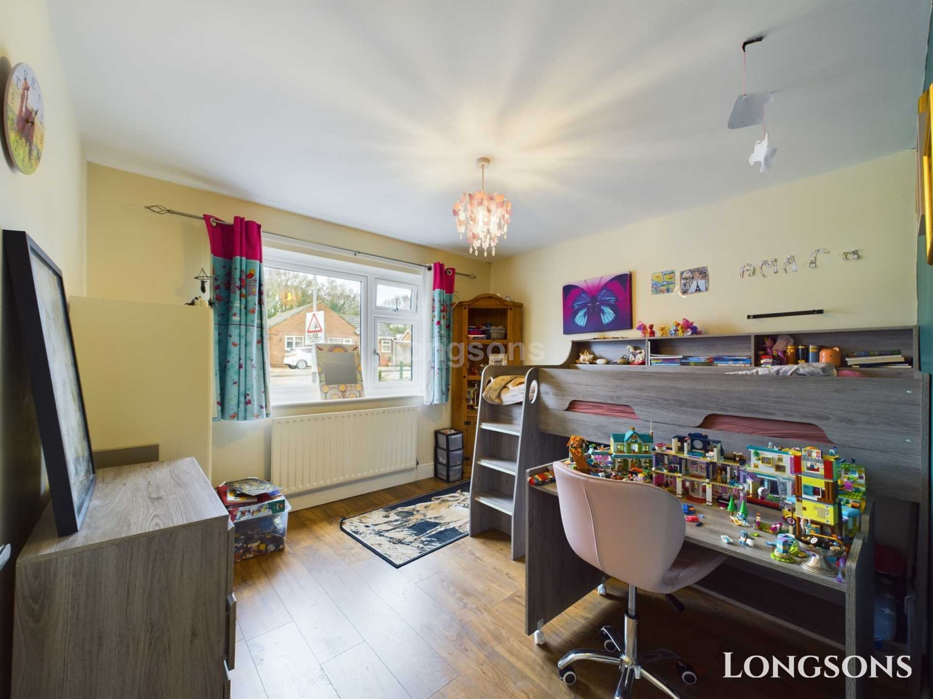 Additional Property Image 4 bedroom Detached Bungalow to rent in Swaffham 9