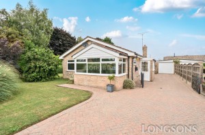 3 bedroom Detached Bungalow for sale in Swaffham