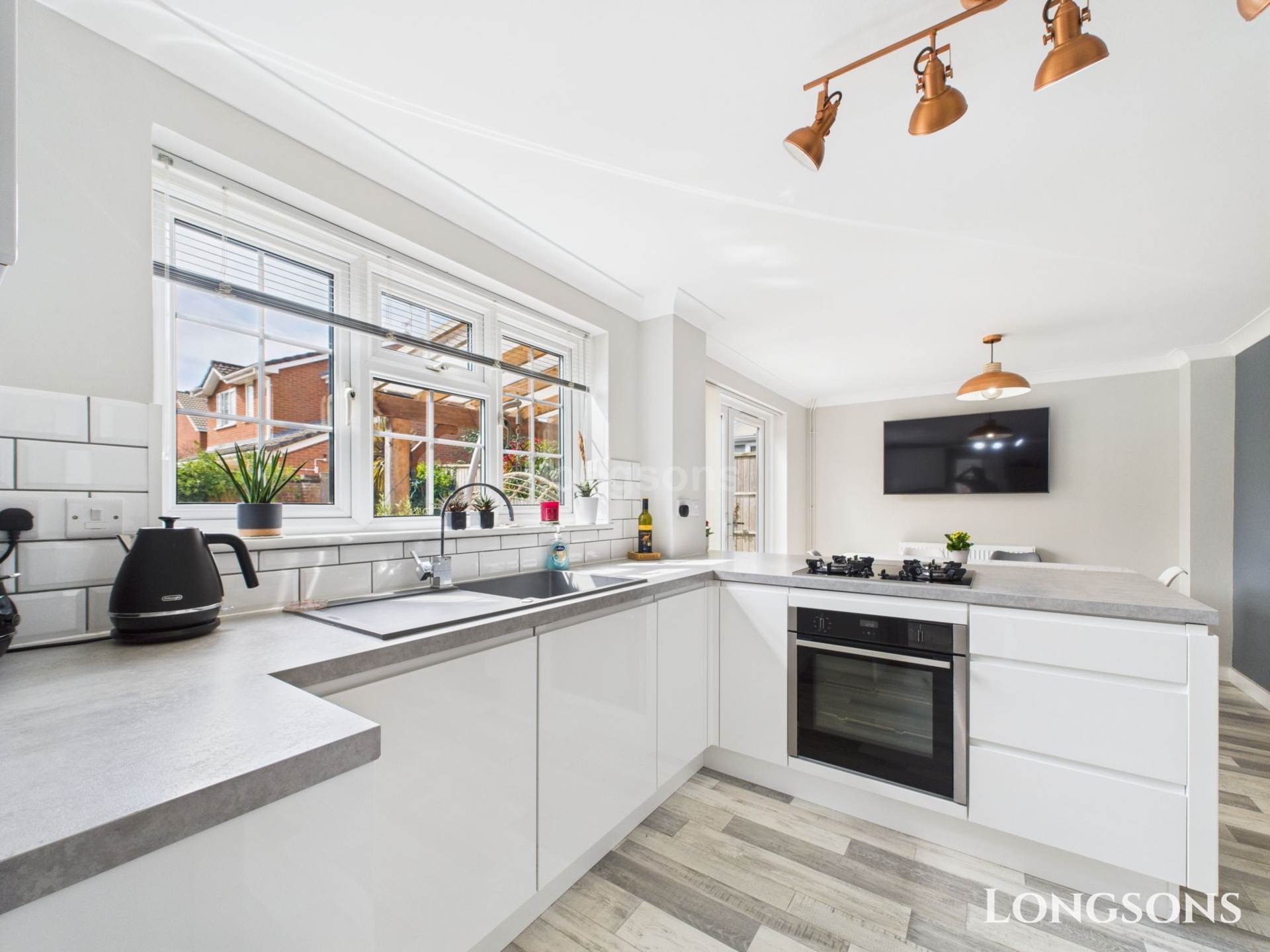 Additional Property Image 4 bedroom Detached to rent in Swaffham 8