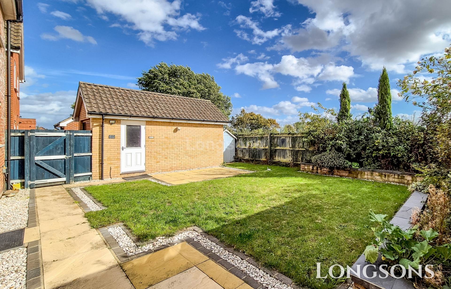 Additional Property Image 4 bedroom Detached to rent in Swaffham 6