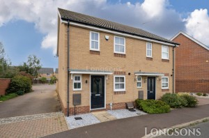2 bedroom Semi Detached for sale in Swaffham