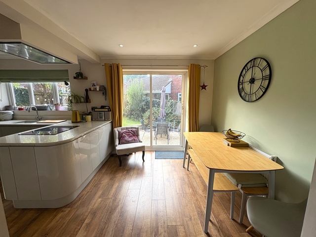 Additional Property Image 4 bedroom Detached for sale in Honiton 4