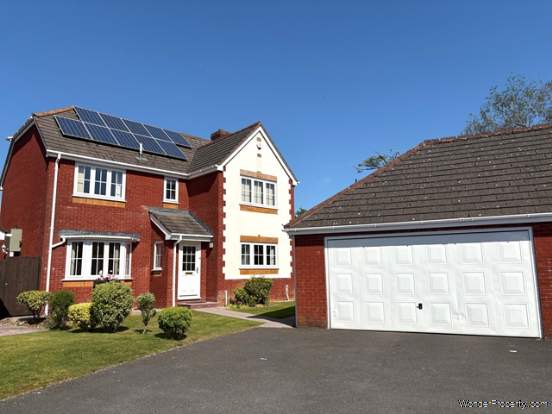4 bedroom Detached for sale in Awliscombe