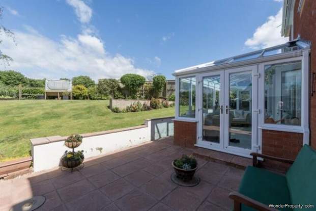 Additional Property Image 4 bedroom Detached for sale in Awliscombe 8