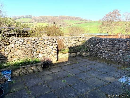 Additional Property Image 3 bedroom Terraced for sale in Northleigh 3