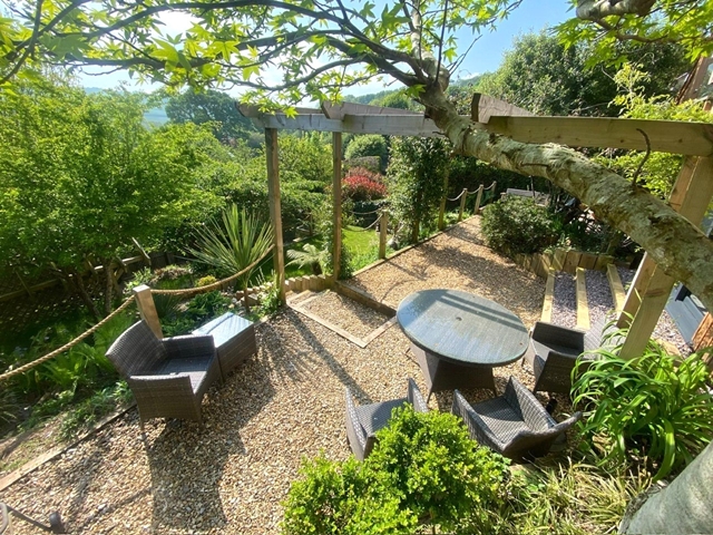 Additional Property Image 5 bedroom Detached for sale in Honiton 8