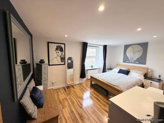 Additional Property Image 3 bedroom Detached for sale in Fenny Bridges 13