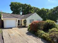 3 bedroom Detached Bungalow for sale in Rawridge