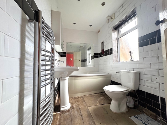 Additional Property Image 4 bedroom Semi Detached for sale in Honiton 12