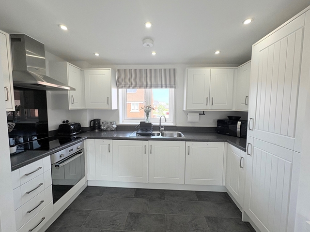 Additional Property Image 1 bedroom Apartment for sale in Cranbrook 3
