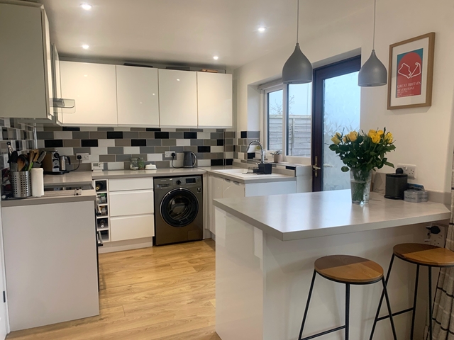 Additional Property Image 2 bedroom Terraced Bungalow for sale in Honiton 2