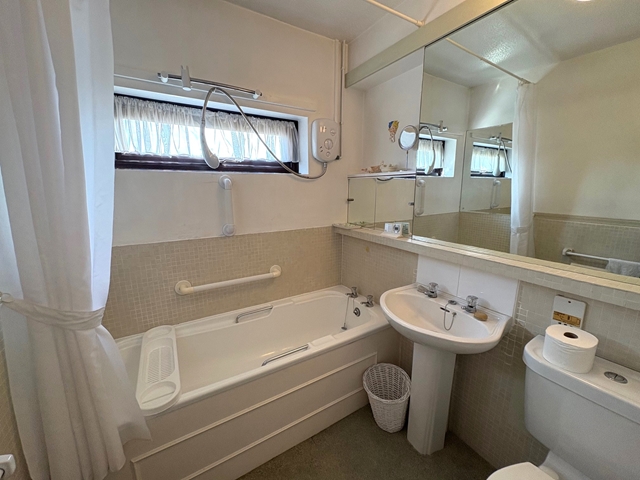 Additional Property Image 2 bedroom Semi Detached for sale in Honiton 9
