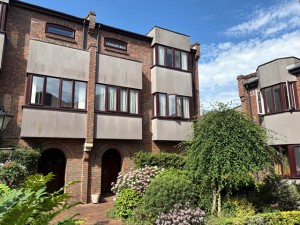2 bedroom Semi Detached for sale in Honiton