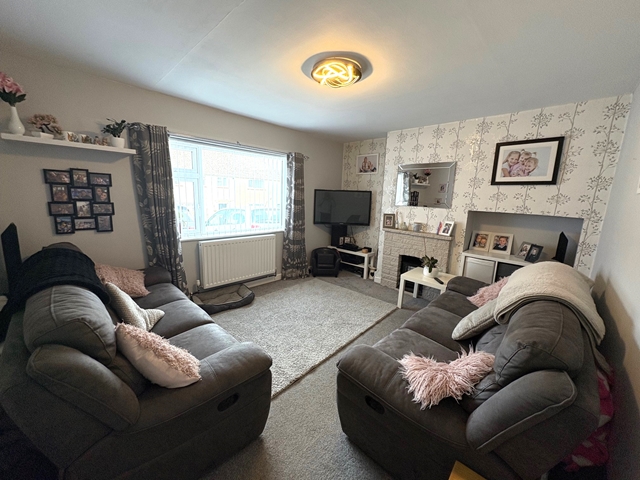 Additional Property Image 3 bedroom Terraced for sale in Honiton 5