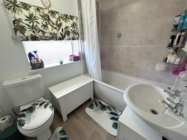 Additional Property Image 3 bedroom Terraced for sale in Honiton 9