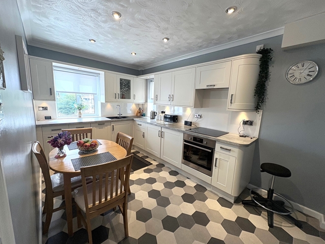 Additional Property Image 3 bedroom Semi Detached for sale in Honiton 2