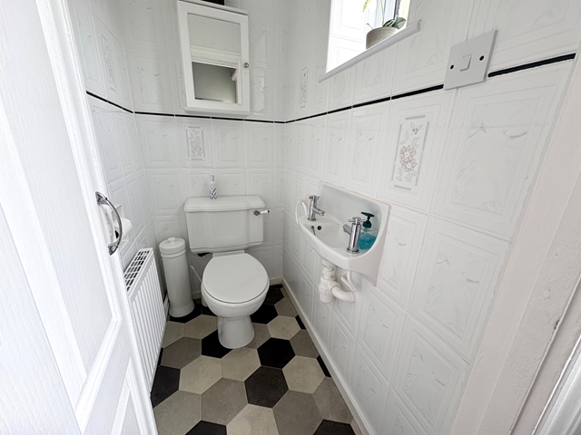 Additional Property Image 3 bedroom Semi Detached for sale in Honiton 9