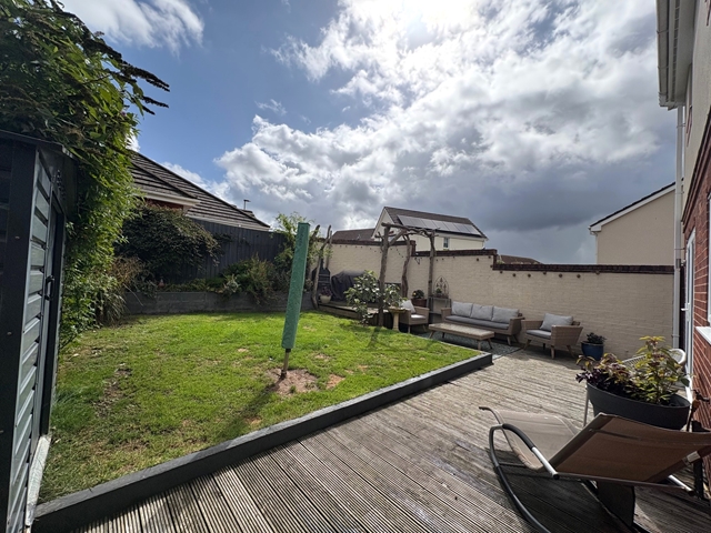 Additional Property Image 4 bedroom Detached for sale in Honiton 15