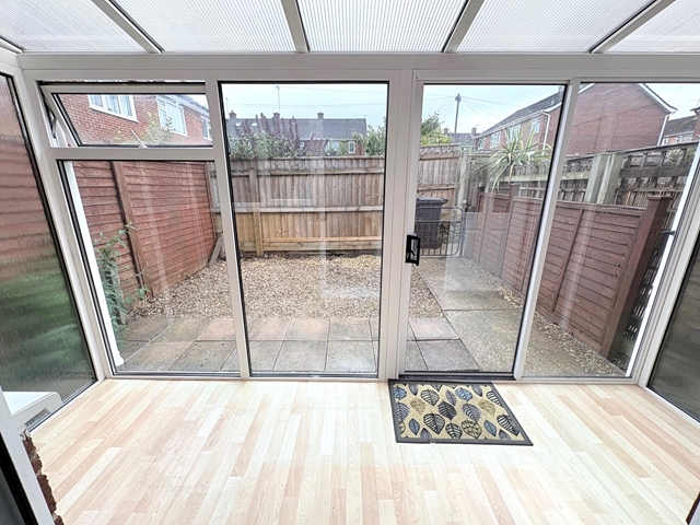 Additional Property Image 3 bedroom Terraced for sale in Honiton 3