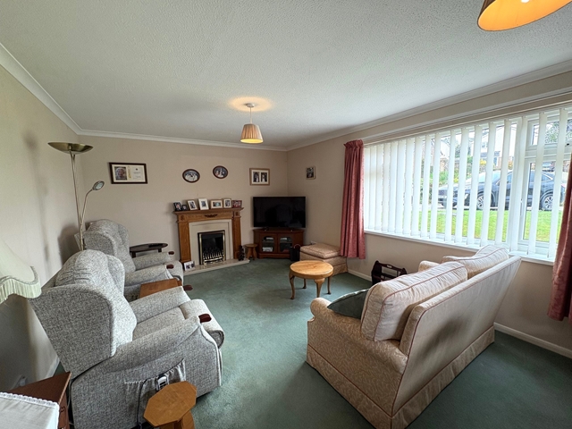 Additional Property Image 3 bedroom Detached Bungalow for sale in Honiton 3