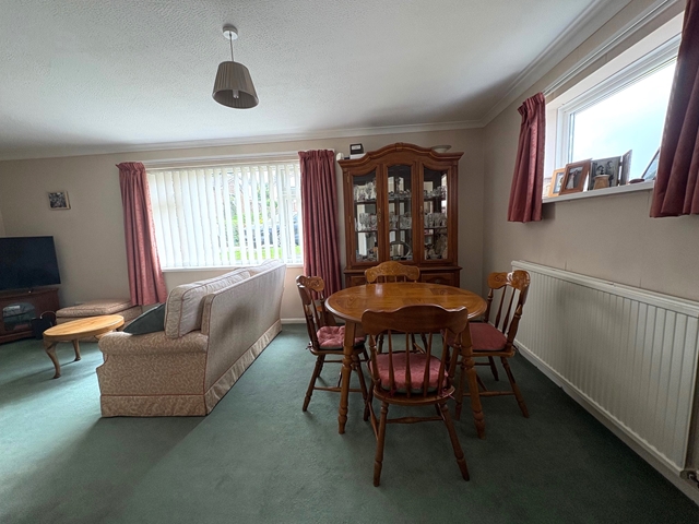Additional Property Image 3 bedroom Detached Bungalow for sale in Honiton 5