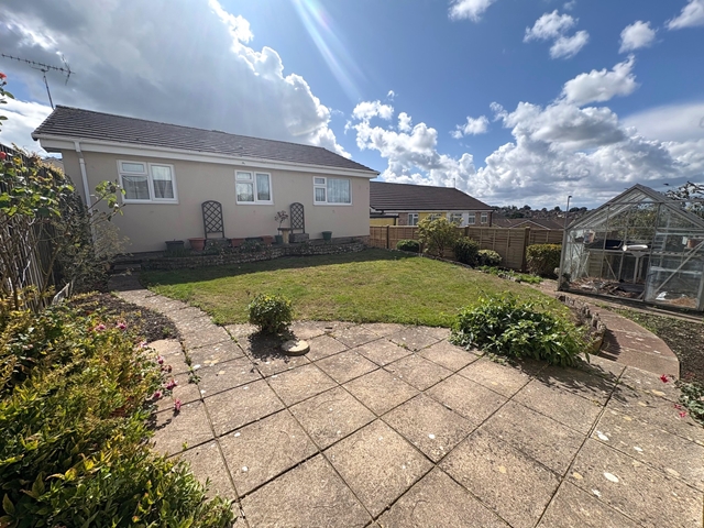 Additional Property Image 3 bedroom Detached Bungalow for sale in Honiton 11