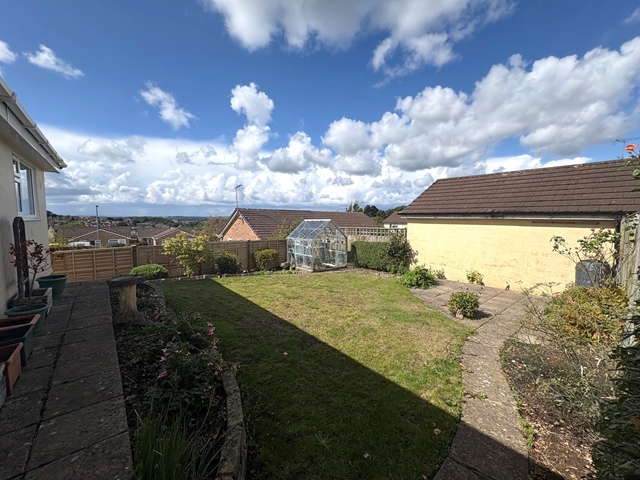Additional Property Image 3 bedroom Detached Bungalow for sale in Honiton 12