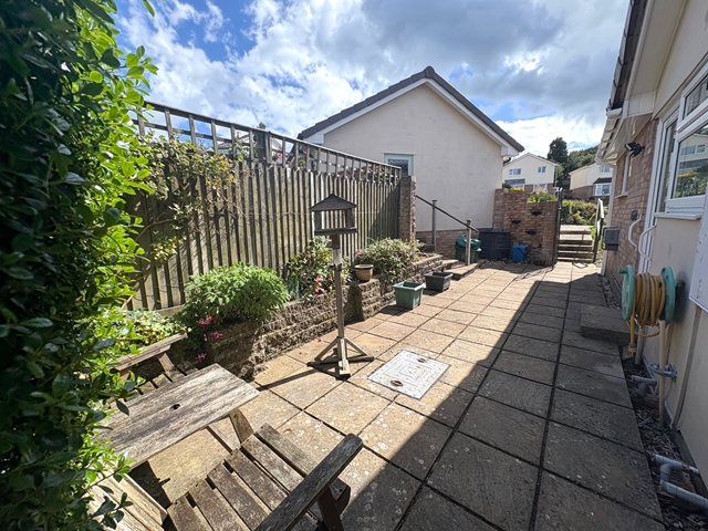 Additional Property Image 3 bedroom Detached Bungalow for sale in Honiton 13