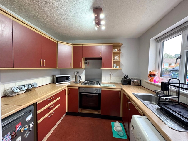 Additional Property Image 3 bedroom Terraced for sale in Honiton 2