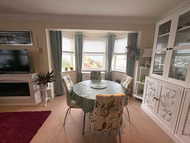 Additional Property Image 3 bedroom Apartment for sale in Seaton 6