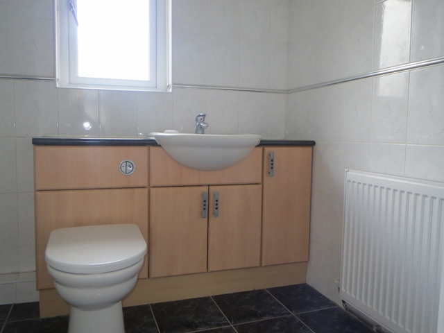 Additional Property Image 3 bedroom Semi Detached to rent in Bacup 13