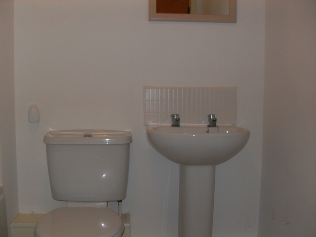 Additional Property Image 2 bedroom Apartment for sale in WIDNES 6