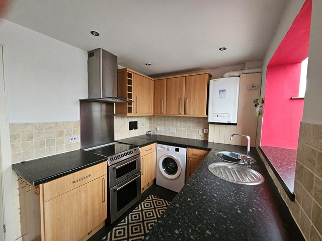 Additional Property Image 2 bedroom Semi Detached to rent in Colwyn Bay 5