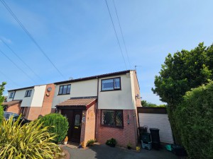 2 bedroom Semi Detached to rent in Colwyn Bay